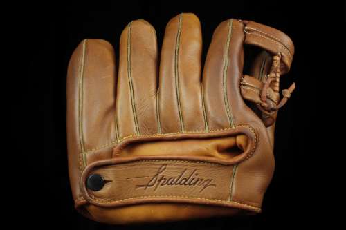 Spalding 141 Back