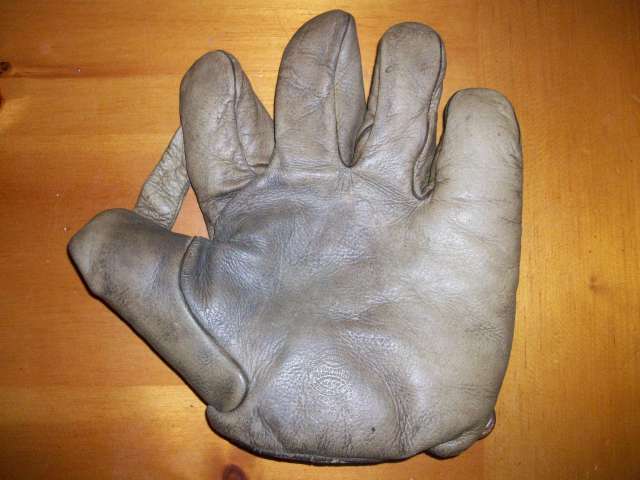 Spalding 2Y 1 Inch Web Front