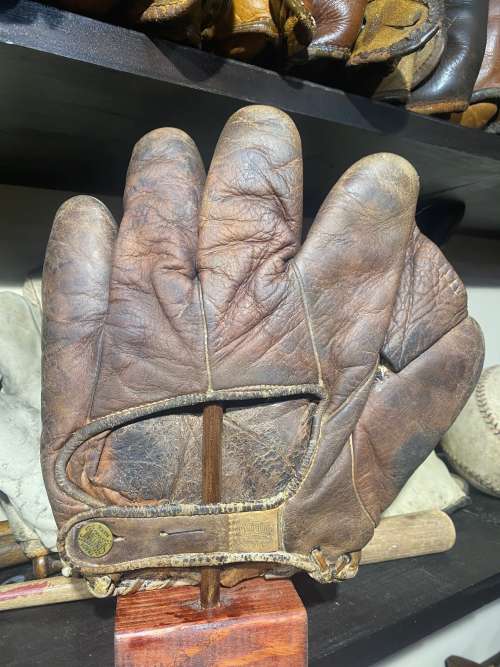 Spalding Full Web Dark Back