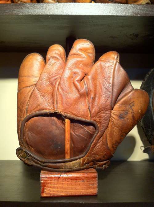 Spalding Full Web Orange Back