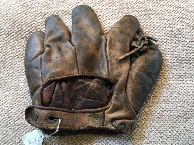 Spalding Grommet Web Back