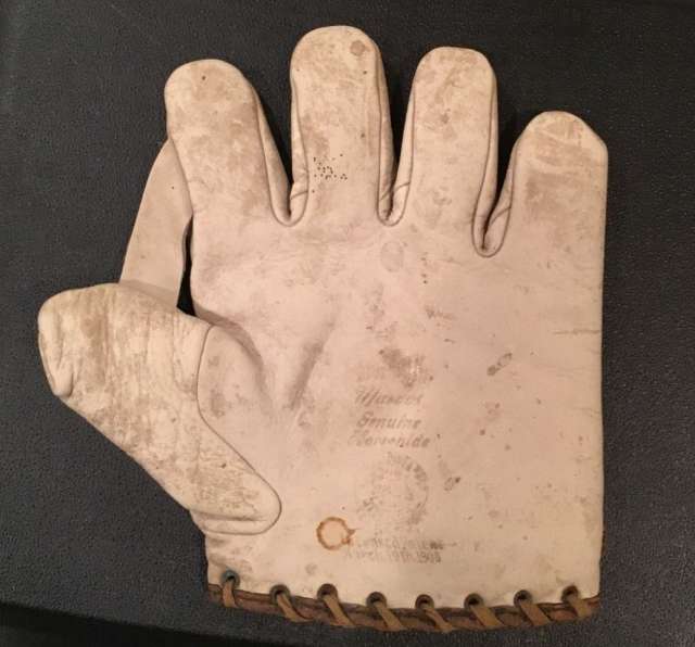 Spalding Mascot 1 Inch Web Front