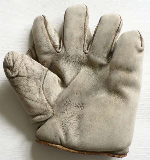 Spalding SS 1 Inch Web Front