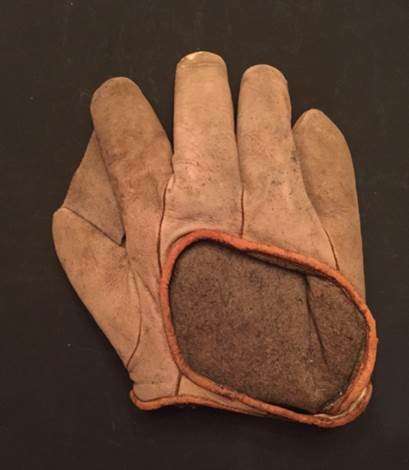 Spalding XL Full Web Lefty Back