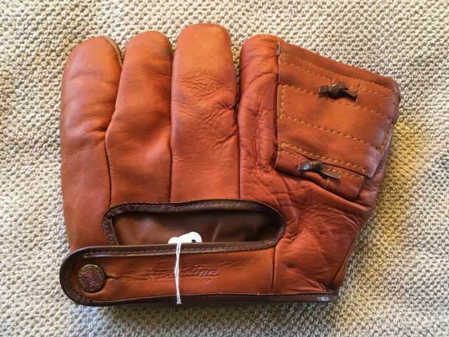 Vic Power Spalding 1165 Back