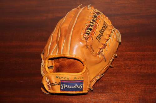 Whitey Ford Spalding 42-103 Personal Model Back