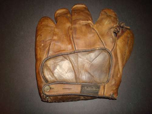 Grover Cleveland Alexander Stall & Dean 8042 Speed Model Back