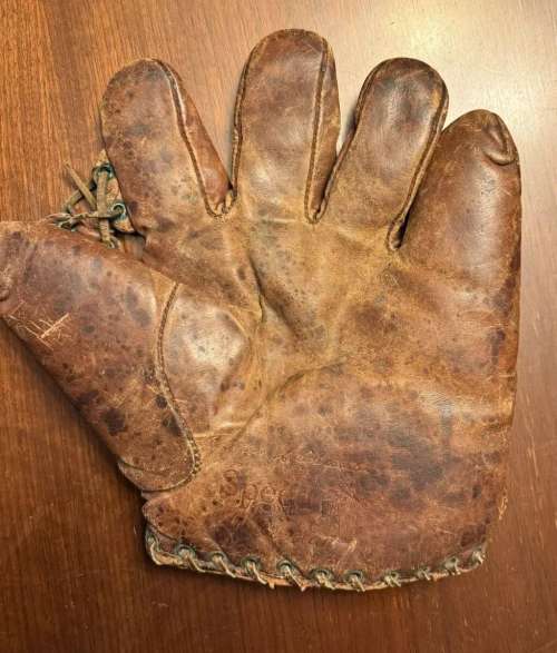 Grover Cleveland Alexander Stall & Dean Speed Model Front