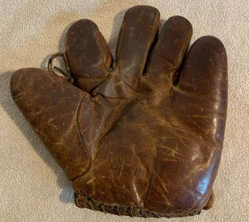 Grover Cleveland Alexander Stall & Dean Speed Model Front