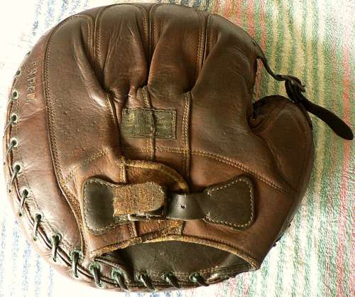 Stall & Dean Catchers Mitt Back