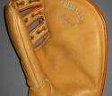 View the image: Stall & Dean 7638 Basemitt Front