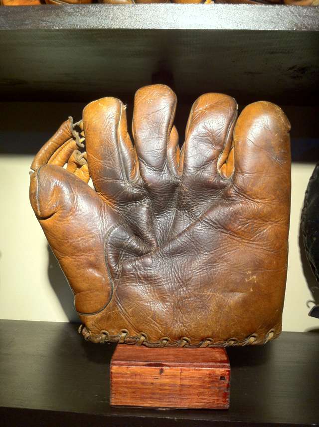 Stall & Dean Solid Back Front