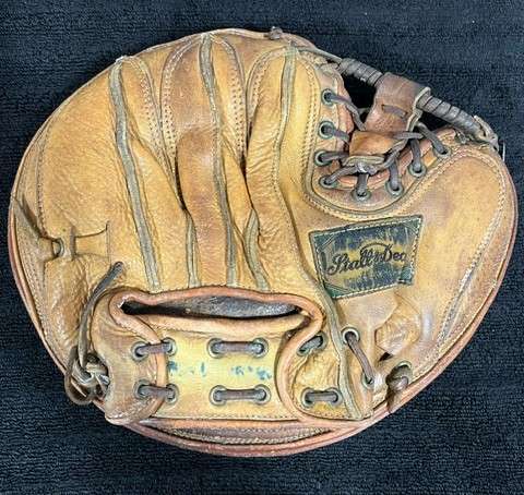 Roy Campanella Stall & Dean 951 Zipper Heel Back