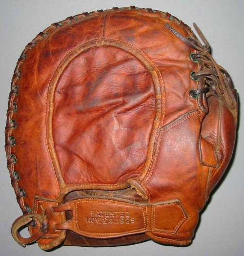 Stuffy McInnis Stall & Dean Basemitt Back