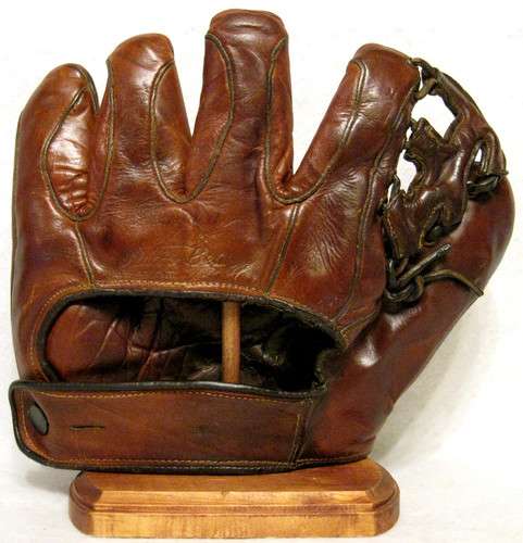 Ted Williams Stall & Dean Back