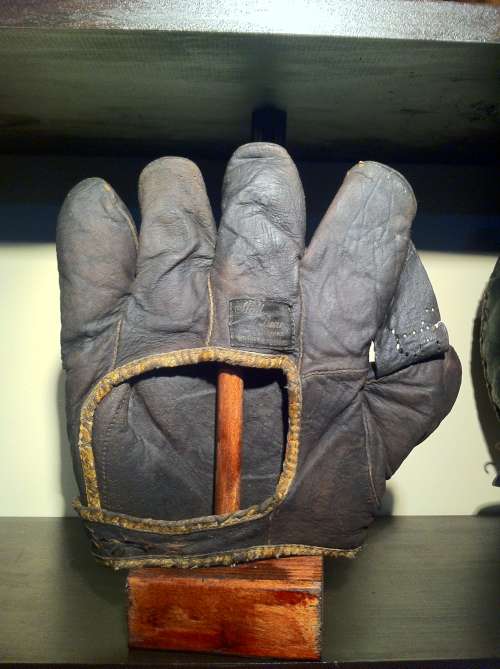 Ty Cobb Stall & Dean 0873 Back