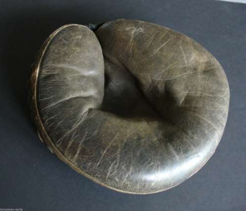 Ty Cobb Sporting Goods W.B. Jarvis Catchers Mitt Front