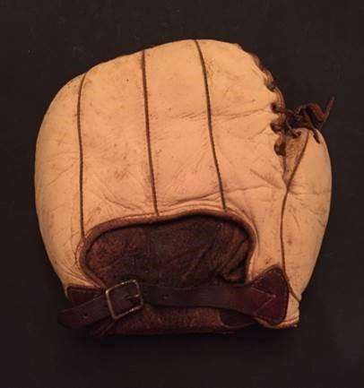 Victor Basemitt White Back