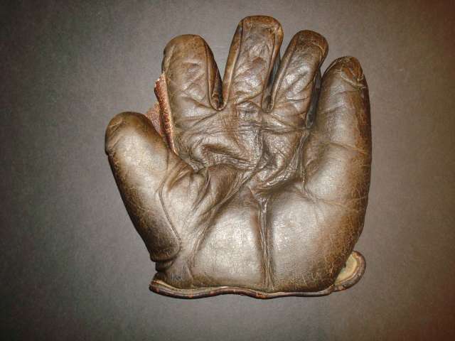 Victor Full Web Black Front