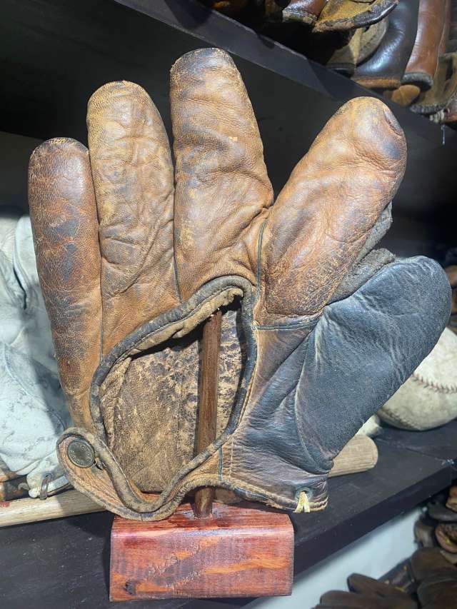 Victor GA200 Full Web Back