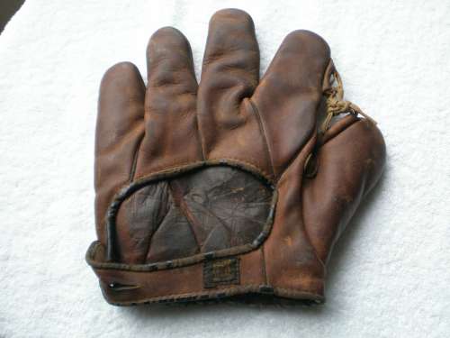 Walter Johnson D&M G30 Back