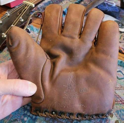 Walter Johnson D&M G40 Front