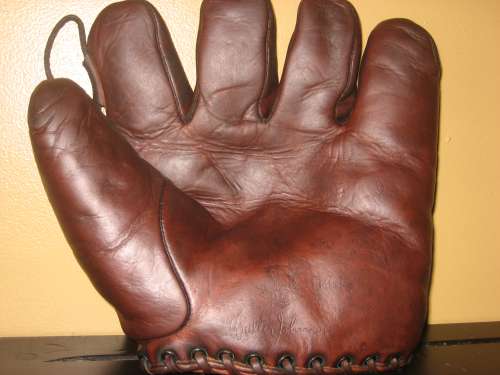 Walter Johnson D&M G44 Front