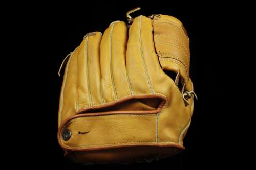 Wichita Sporting Goods W32 Back