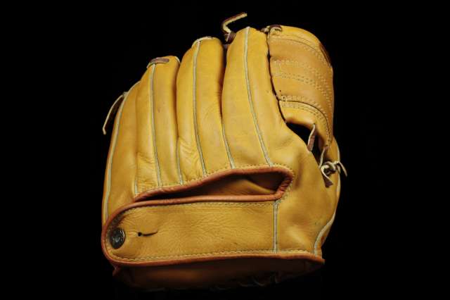 Wichita Sporting Goods W32 Back