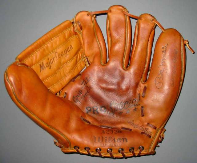 Billy Martin Wilson A2320 Front