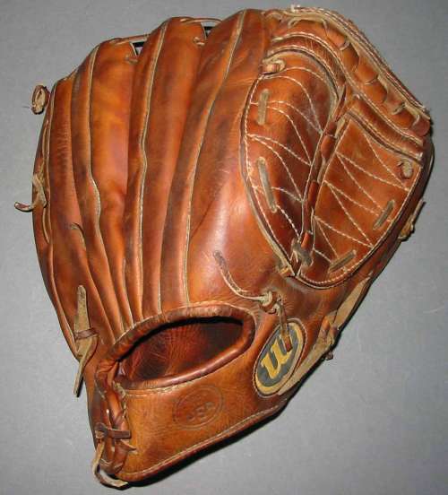 Jim Catfish Hunter Wilson A2005 Back