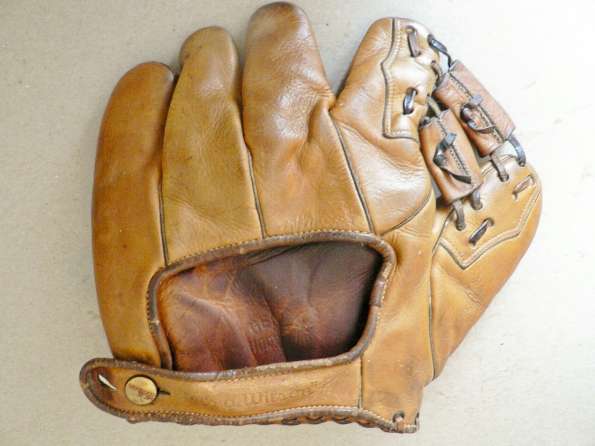 Rogers Hornsby WIlson 648LO Back