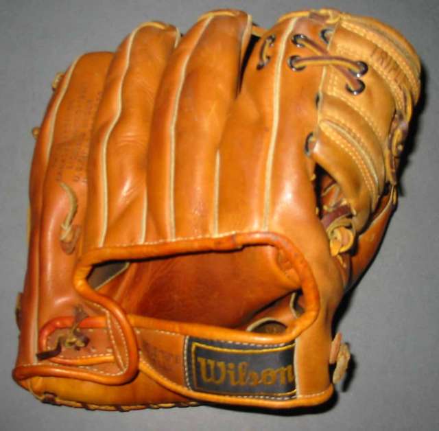 Ted Williams Wilson A2040 Back