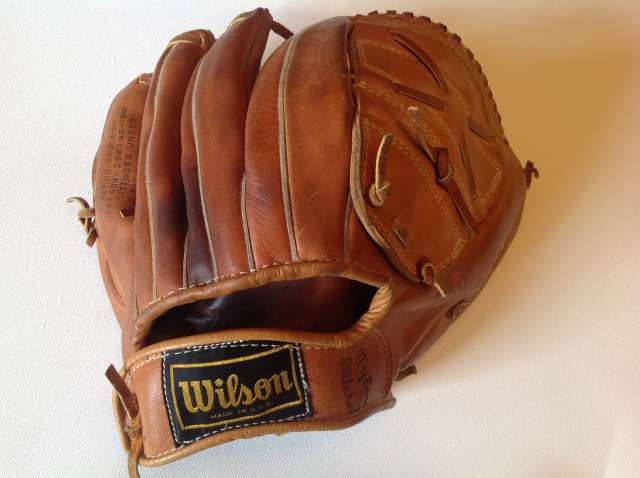 Albie Pearson Wilson A2225 Back