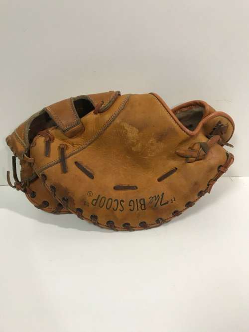 George Scott Wilson A2851 Basemitt Back