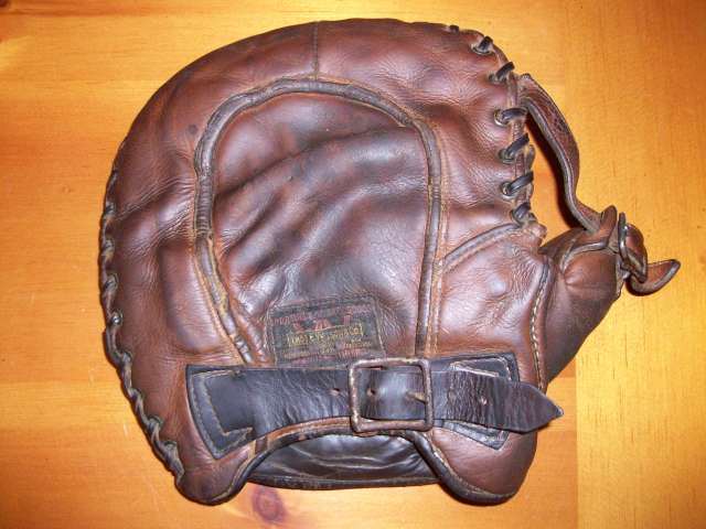 Ray Grimes Thomas E. Wilson 551 Basemitt Back