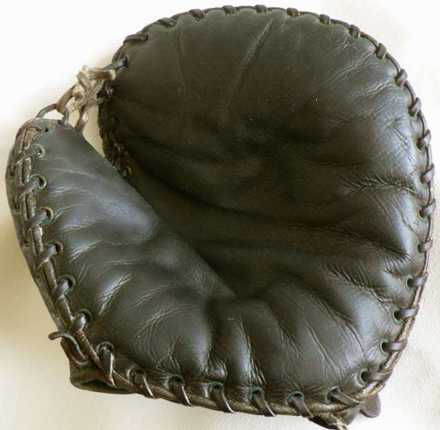 Thomas E. Wilson Basemitt Front