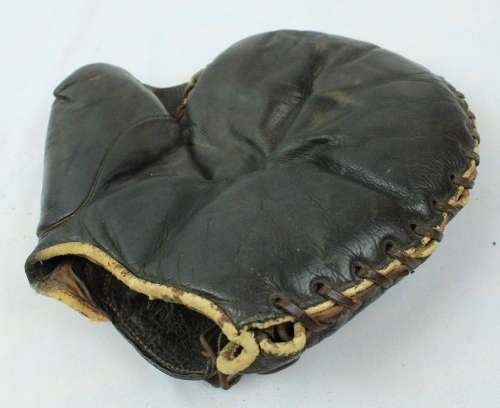 Thomas E. Wilson Basemitt Front