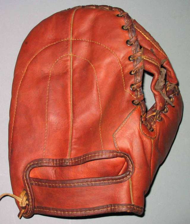 Wilson 563XST USN Back