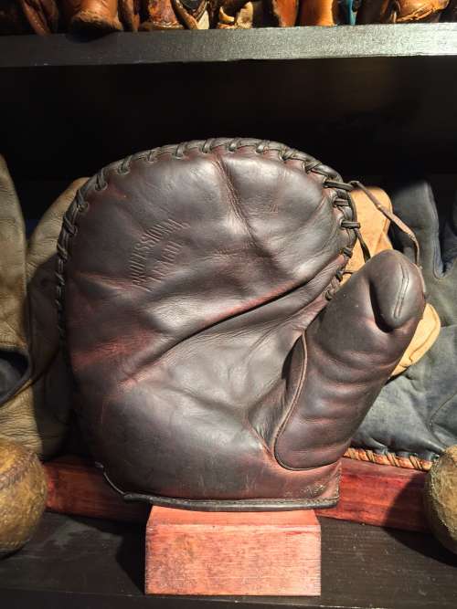 Wilson-Western Professional League Basemitt Lefty Front