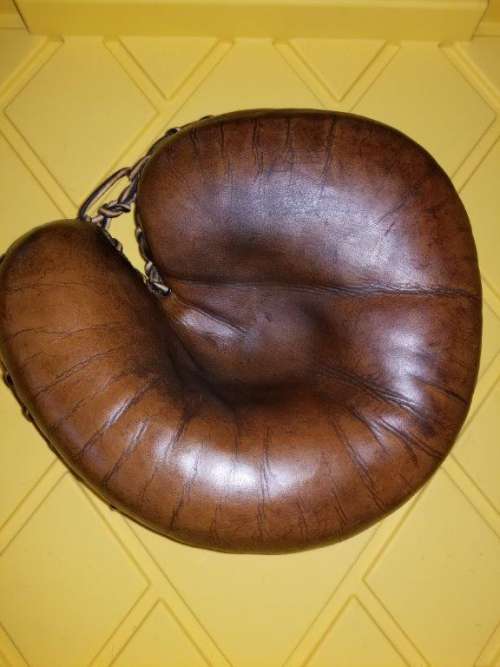 Ray Schalk Wilson 507 Catchers Mitt Front