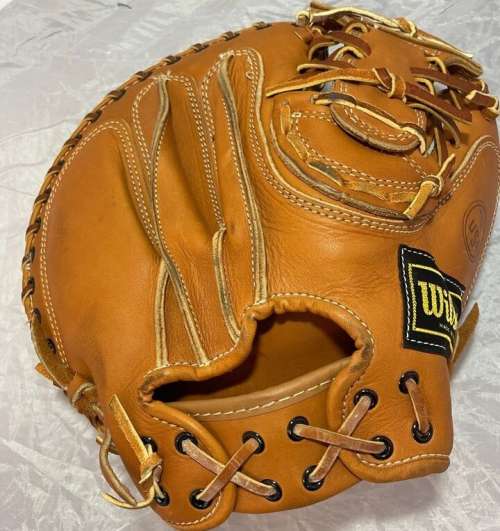 Wilson A2406 Catchers Mitt Back