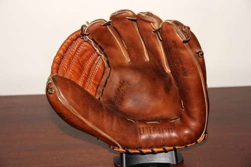 Harvey Kuenn Wilson A2960 Personal Model Front