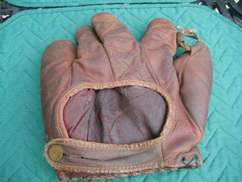 Heinie Schuble Wilson 902 Back