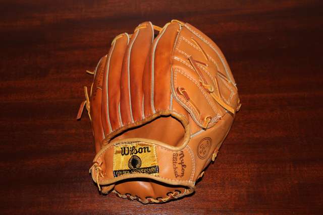 Jackie Brandt Wilson A2340 Back