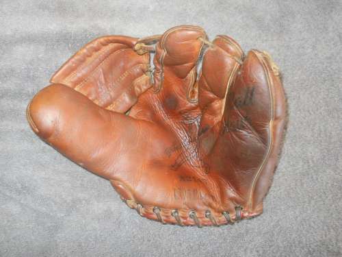 Lou Boudreau Wilson A2145 Front