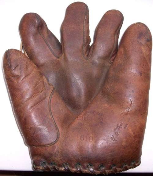 Red Faber Wilson-Western 610 Front