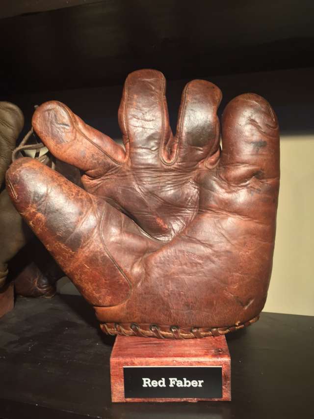 Red Faber Wilson-Western 670 Front