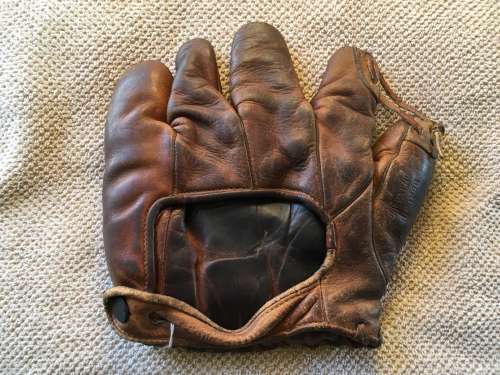 Rogers Hornsby Wilson 648M Back