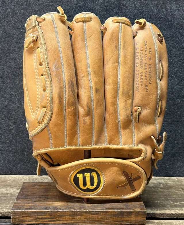 Sam McDowell Wilson A2012 Personal Model Back